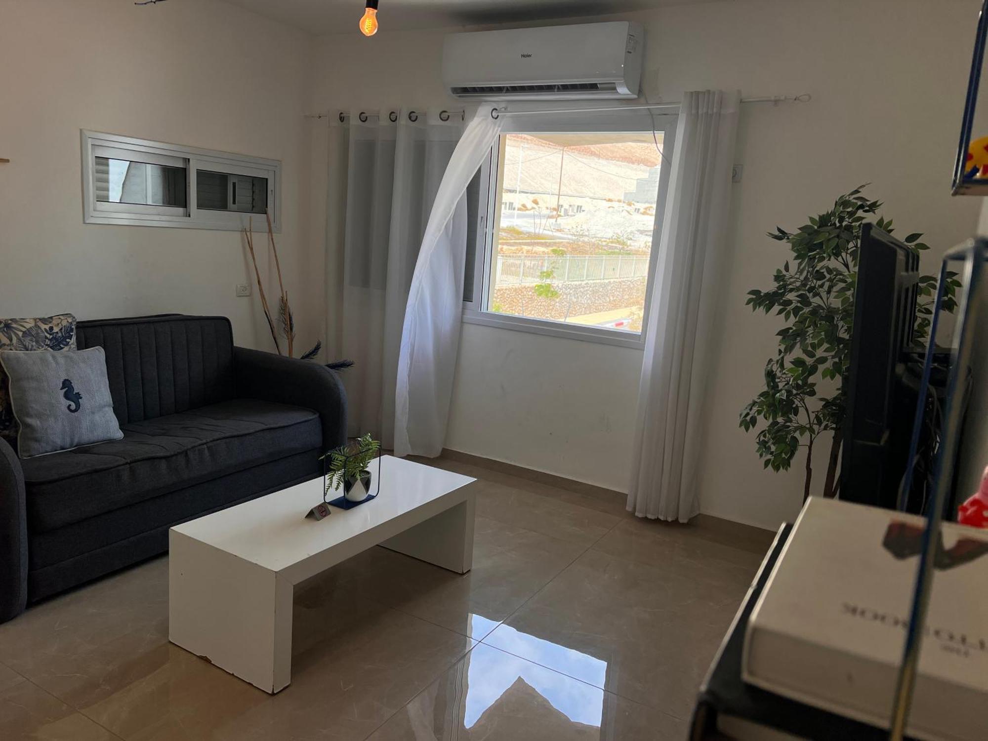 King Of The Dead Sea By Crown Neve Zohar Exterior foto