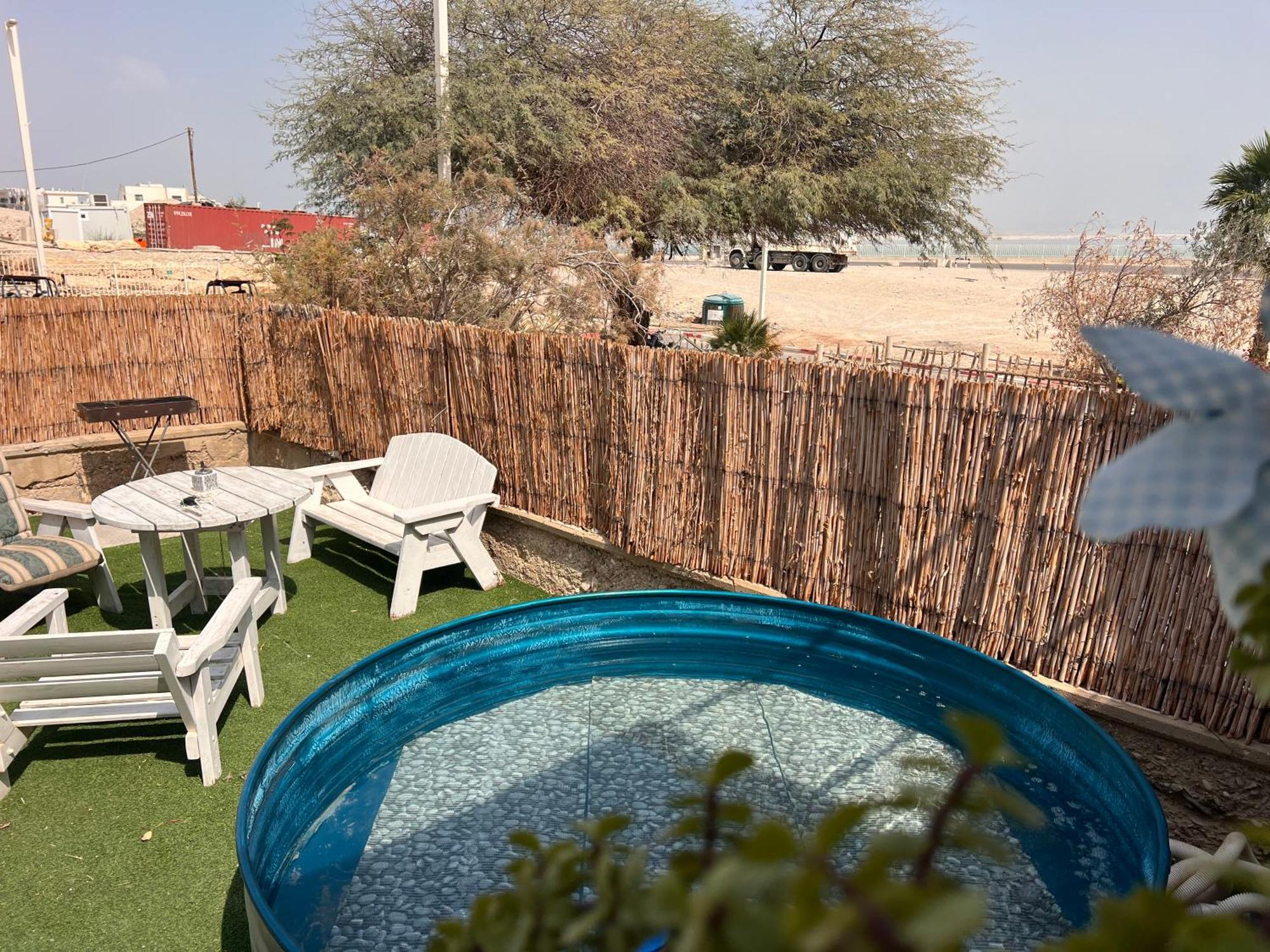 King Of The Dead Sea By Crown Neve Zohar Exterior foto